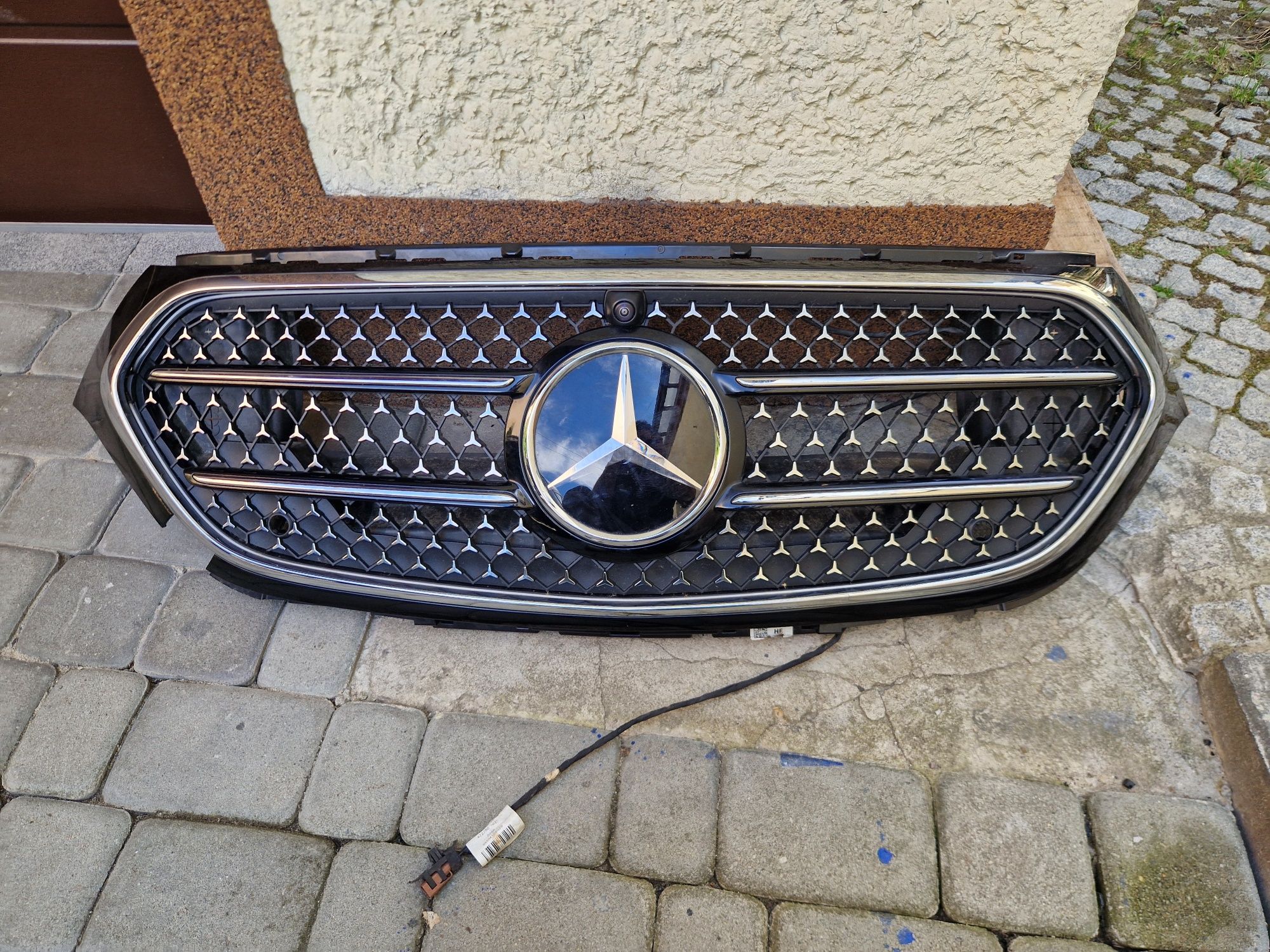 Zderzak Mercedes E klasa W-214 AMG 23
