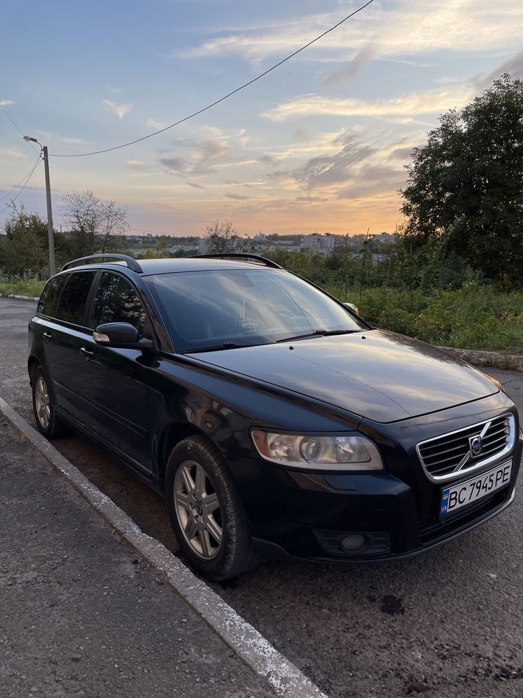 Продам автомобіль VOLVO