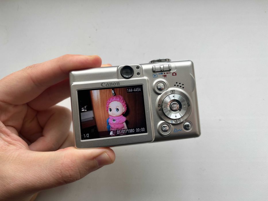 Фотоаппарат камера canon powershot elph sd300 Японія + карта 2гб