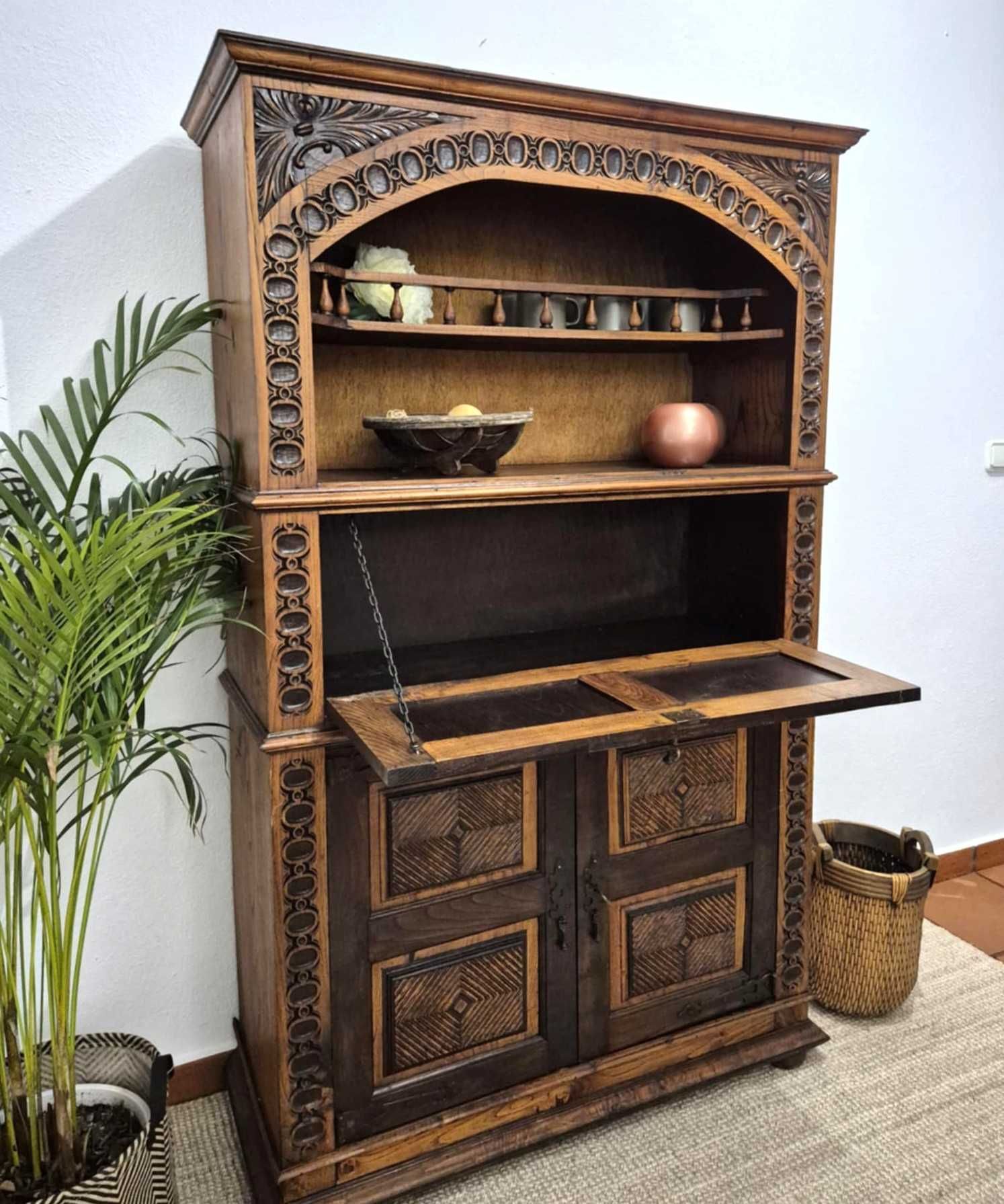 Movel / Louceiro / Rustico / Talha / Aparador / Bar / Vintage