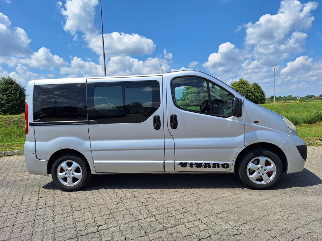 Opel vivaro 2.0 cdti 115 km