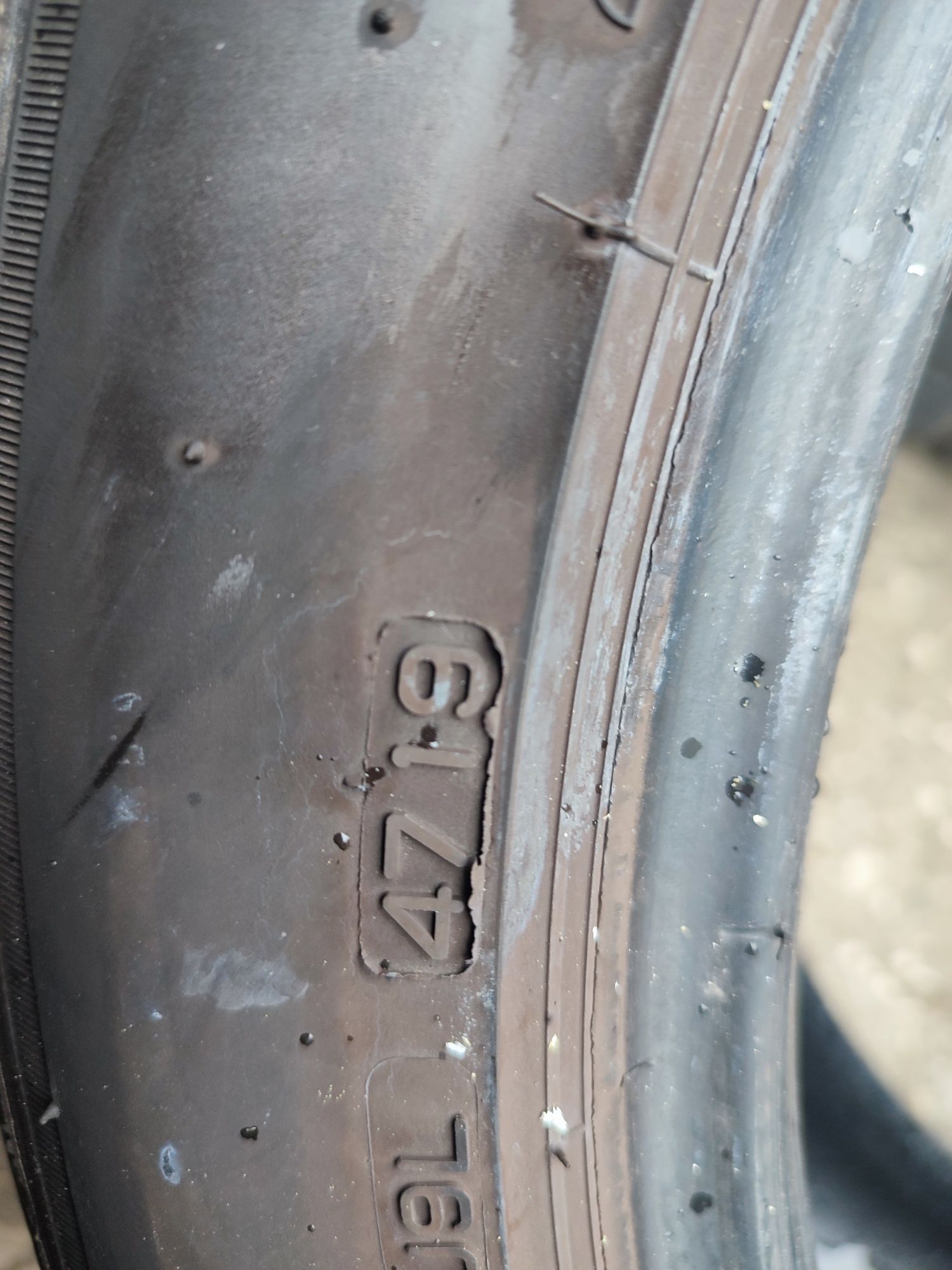 Pojedyncza opona Bridgestone Turanza T005 225/50/17 98Y