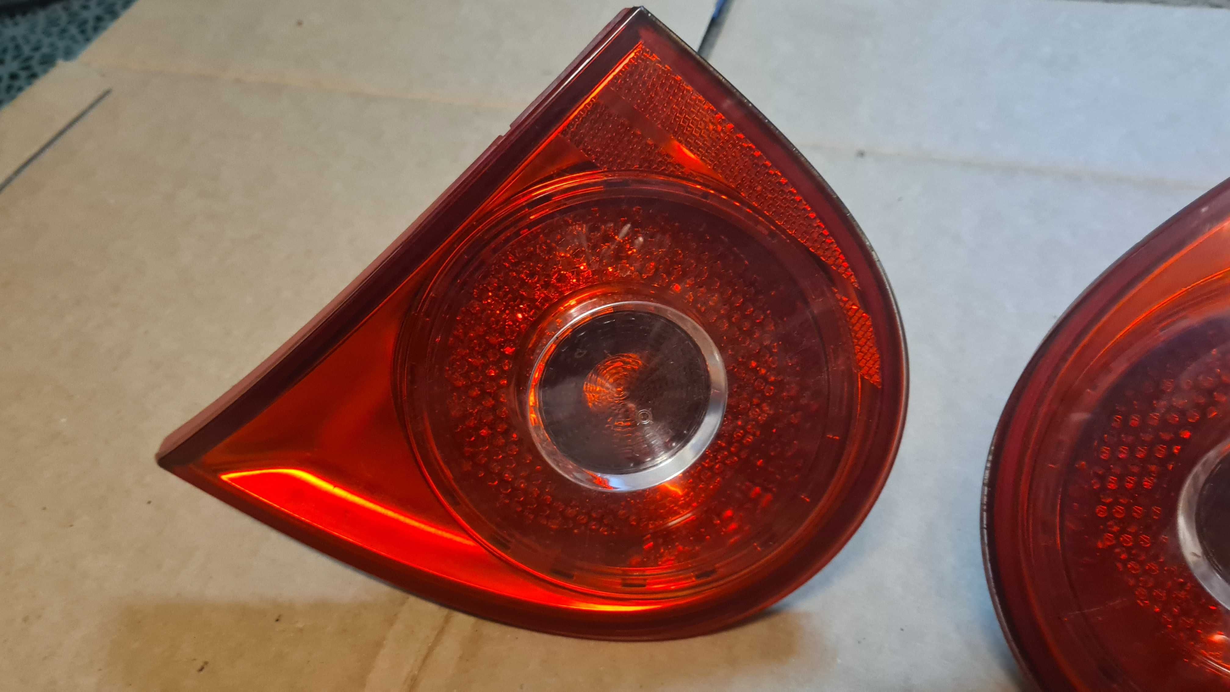 Lampa tylnia prawa lewa VW Golf V
