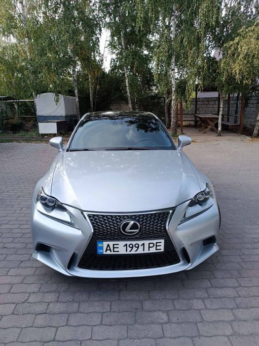 Lexus is 200 продам