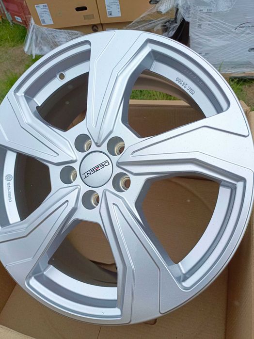Nowe felgi aluminiowe 7jx17 5x100 et51 Vw skoda Seat Audi Volkswagen