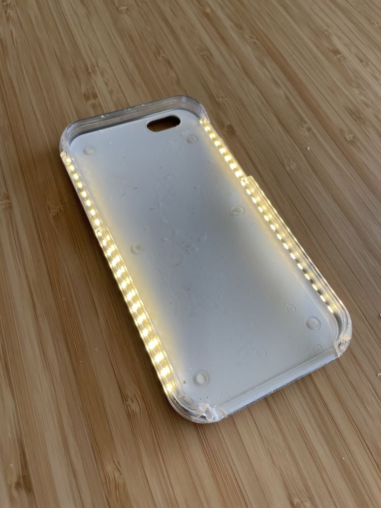 Capa iPhone 6 com luz