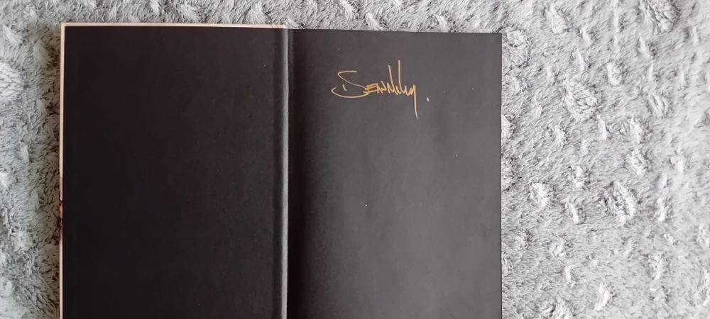 Komiks Tokyo Ghost z autografem