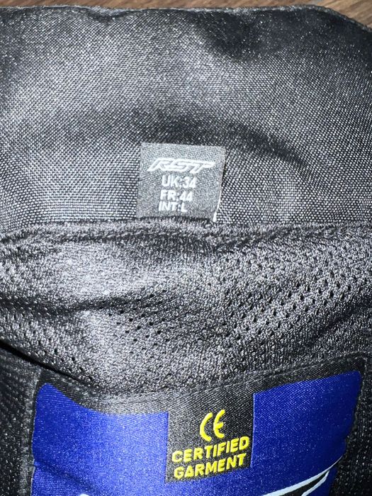 Calças impermeáveis RST