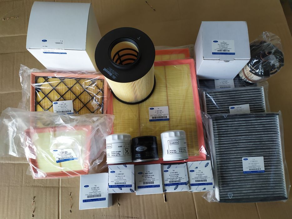 Масло моторне Ford Castrol Magnatec 0w30 5л 1л 15D5F8 15D5FD