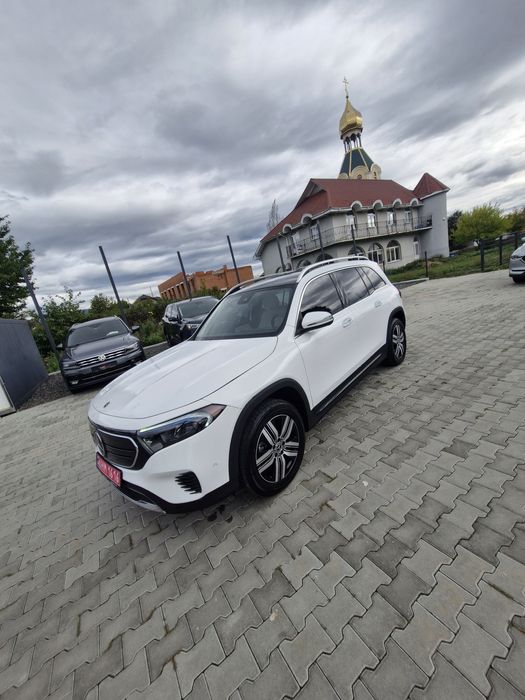 Mercedes Benz EQB 300  70,5kwt