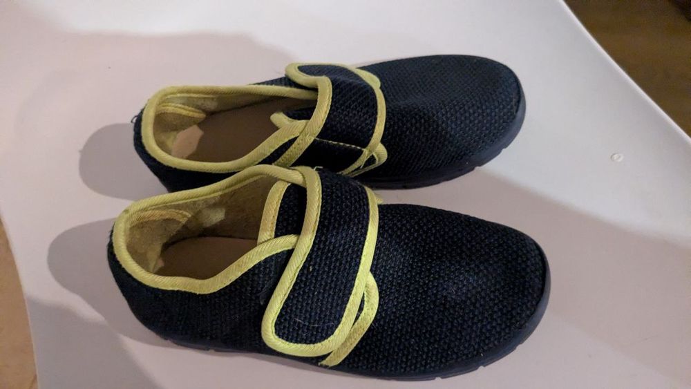 Тапочки, капці , змінне взуття 32 р