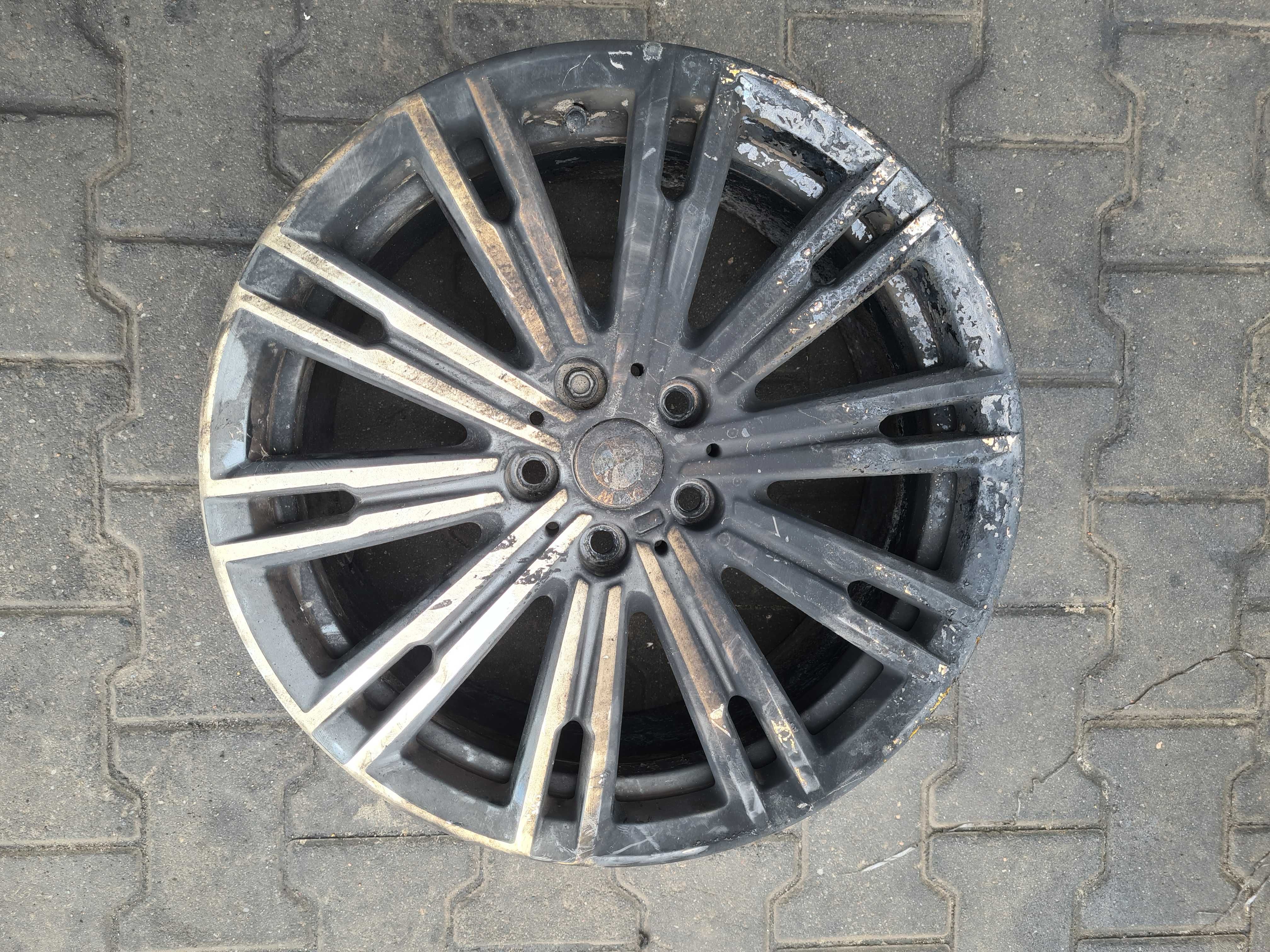 BMW 3 320e G21 G20 felga aluminiowa 18 7.5 x 18