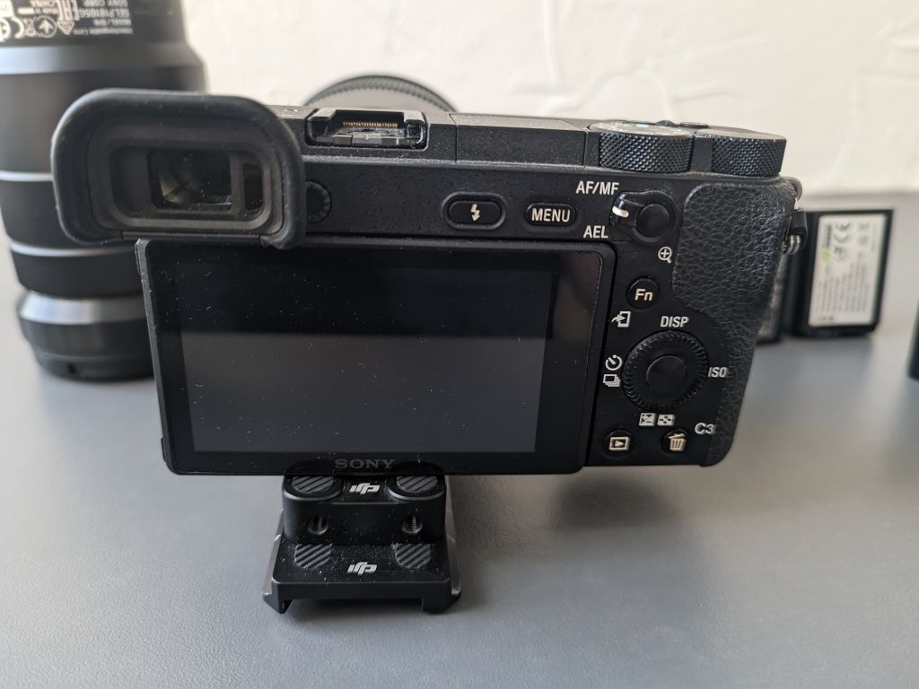 Sony a6500 + 2 об'єктива