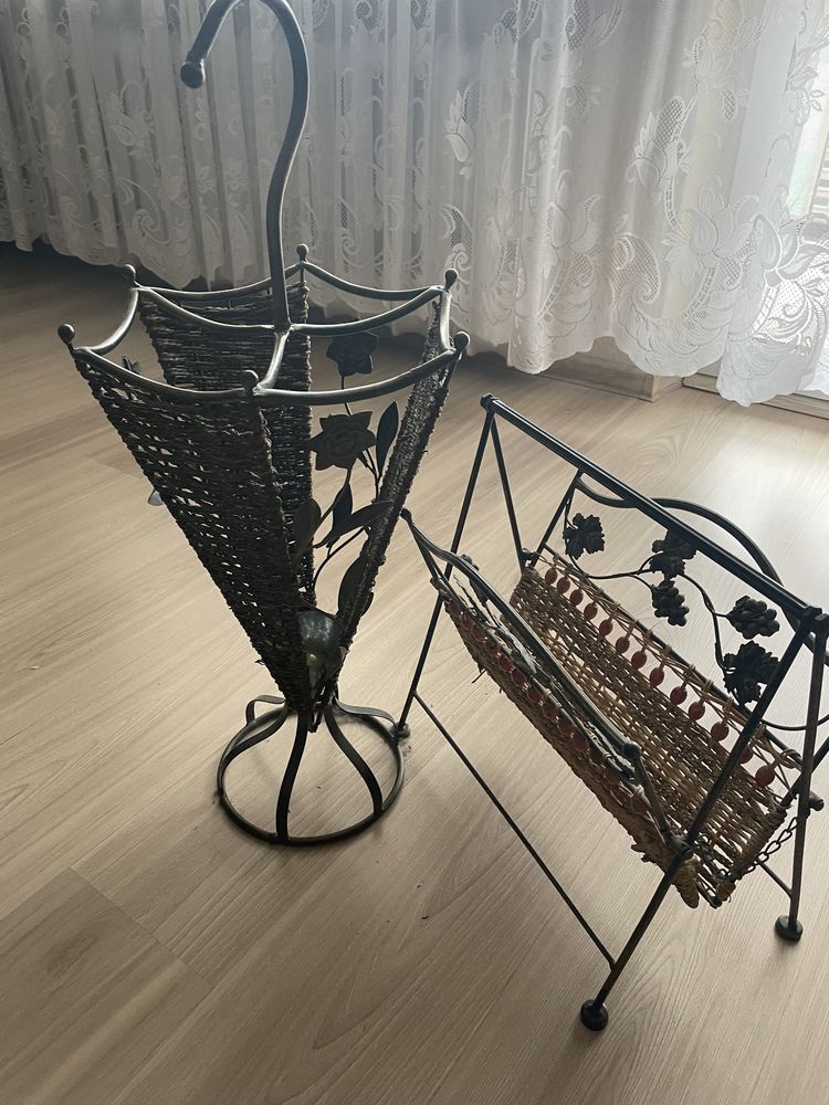 Gazetnik i parasolnik komplet