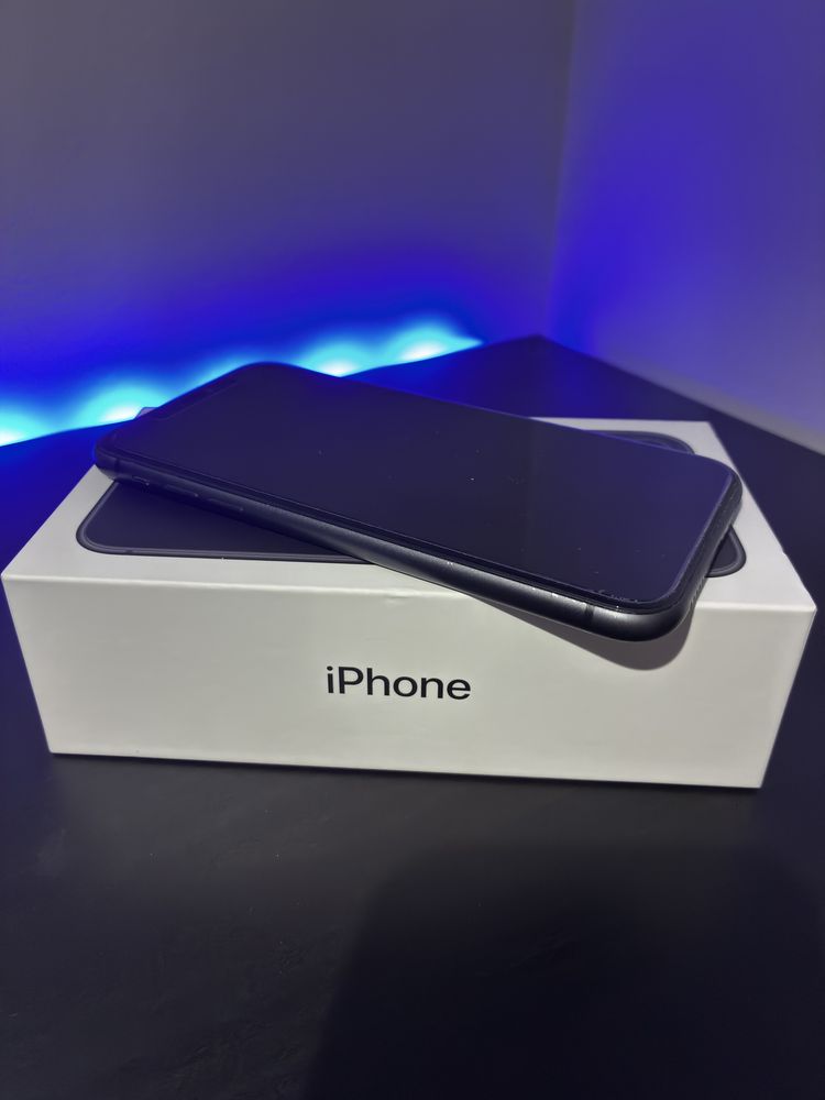 iPhone 11 - bom estado