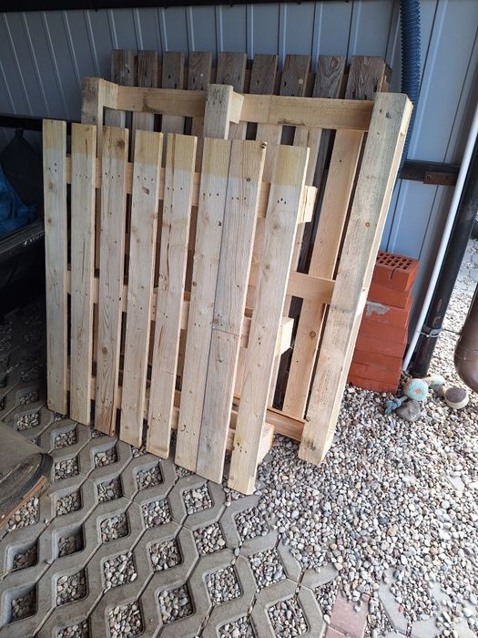 Palety  drewniane