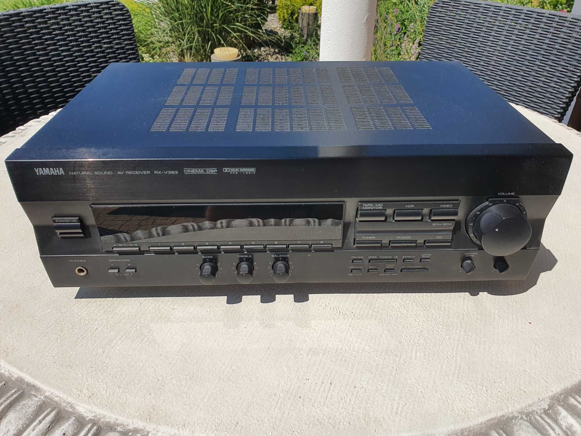 Amplituner Yamaha RX-V393