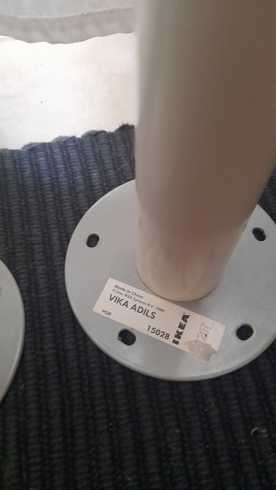 Pés secretária Ikea