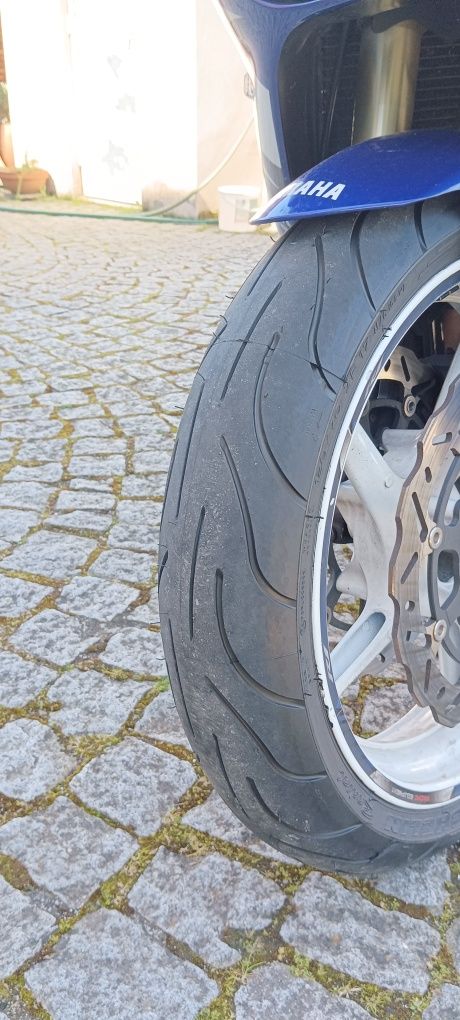 Yamaha YZF R1 2004