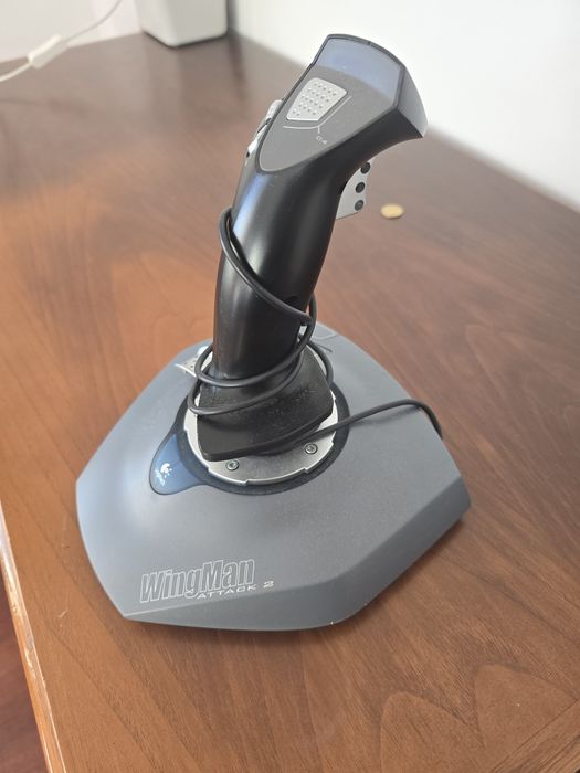 Joystick Logitech WingMan Attack 2 (USB)
