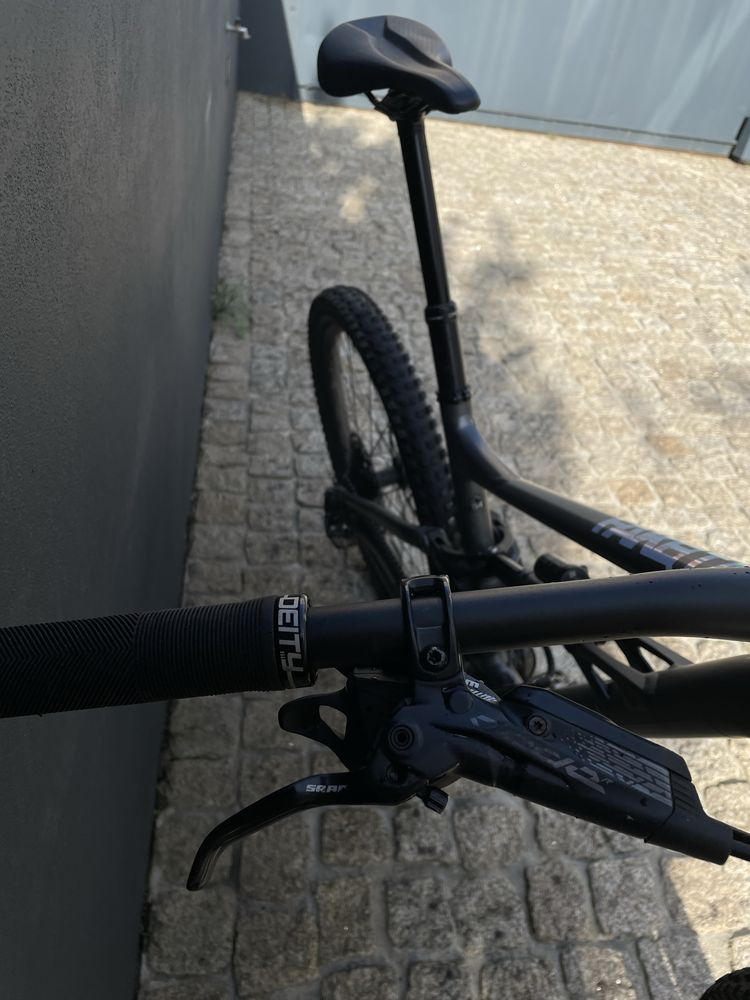 Specialized Status 160 S4