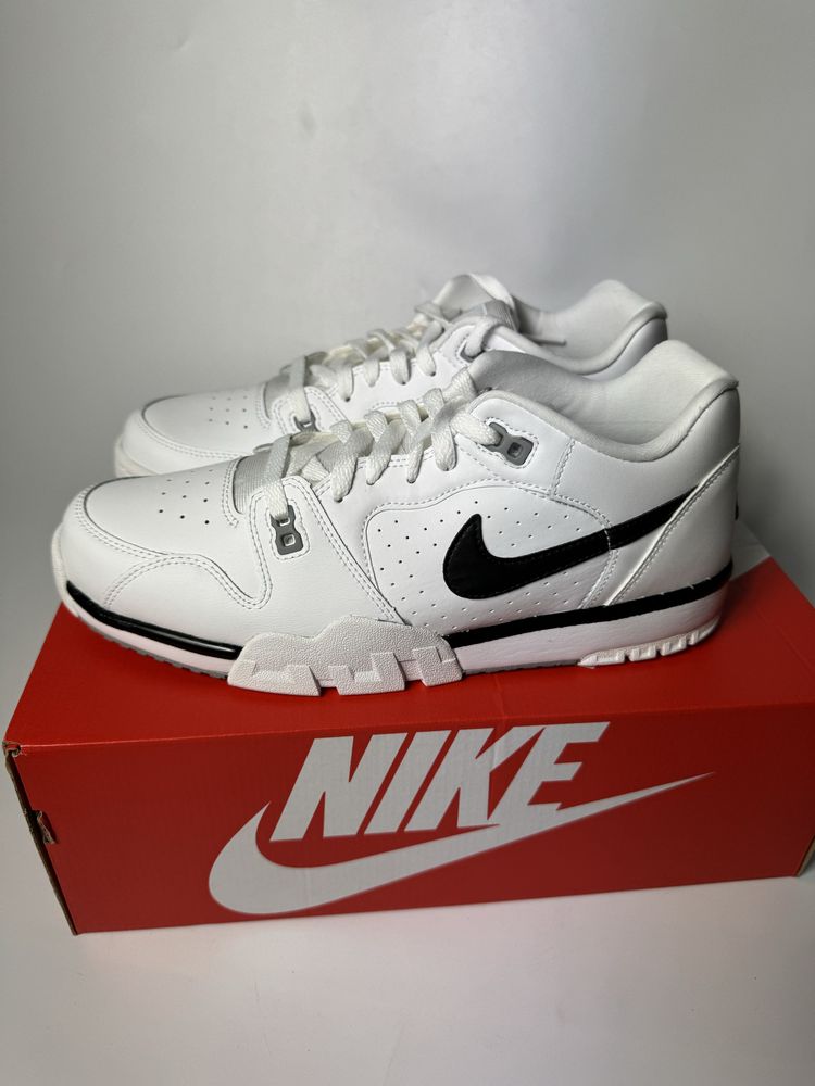 Nowe sneakersy Nike Cross Low sportowe buty 44 outlet