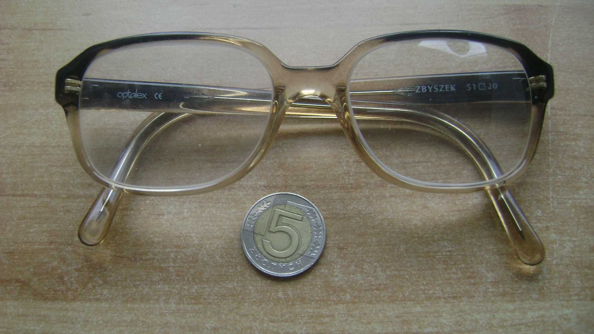 Starocie z PRL - Okulary korekcyjne męskie +3 dioptrie rozstaw 13cm