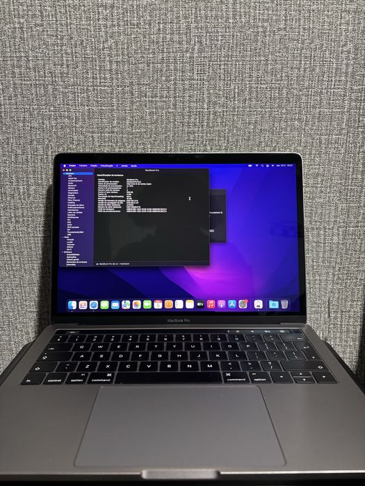 MacBook Pro 13” Retina i5 16GB 1TB Touch Bar