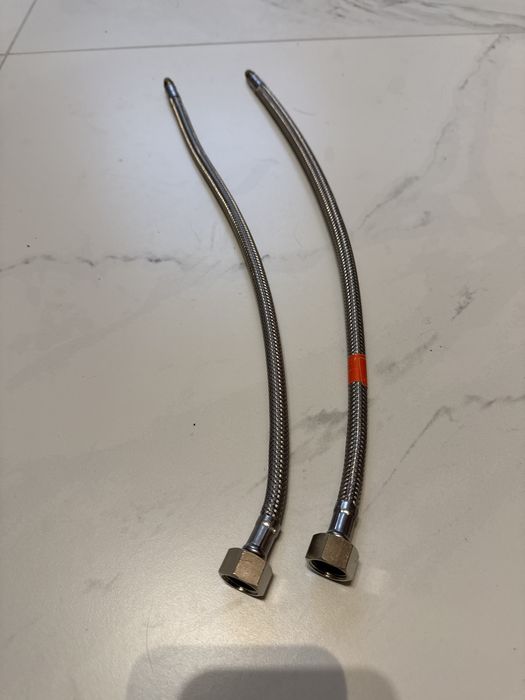 Wężyki do baterii M8 na 3/8 cala 40 cm