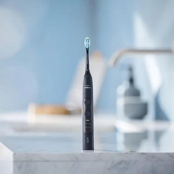 Електрична щітка Philips Sonicare ProtectiveClean 7300 HX9601/02