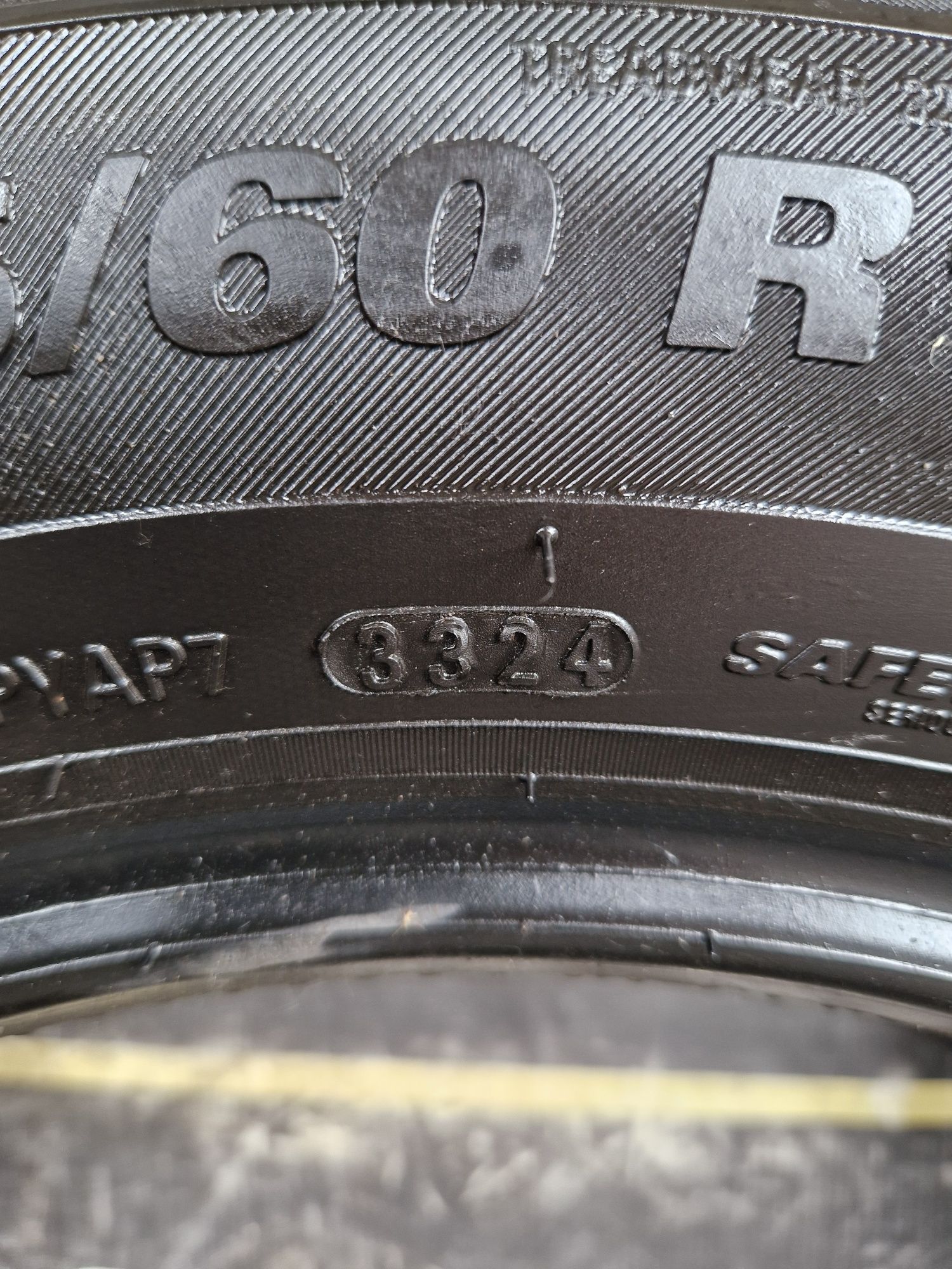 Opony letnie 205/60/16 Kumho Ecsta PS71