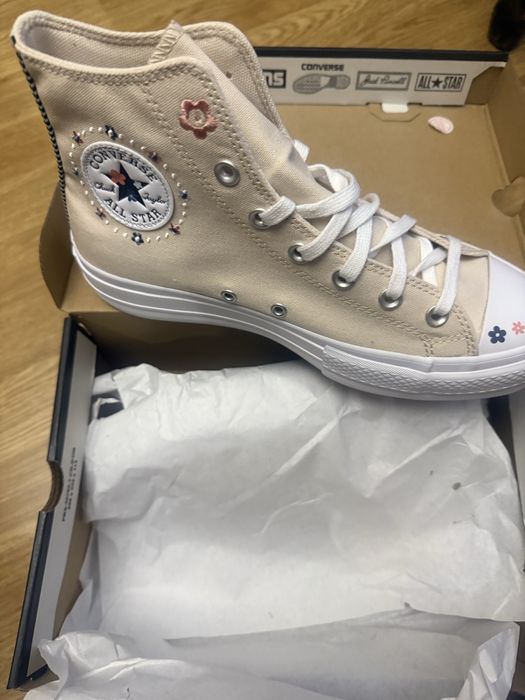 Кеды,кроссовки Converse на платформе Оригинал.Новые. Размер 39,5(8,5)