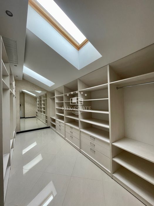 Оренда елітного  будинку в с. Лісники «Зелений Гай»