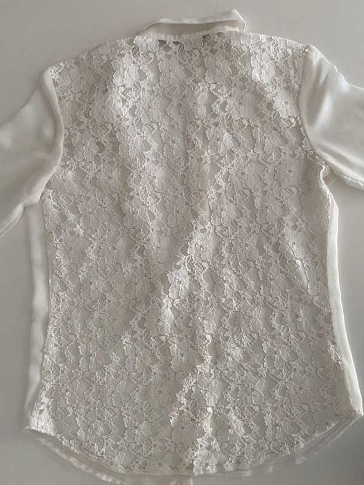 Blusa com renda da zara