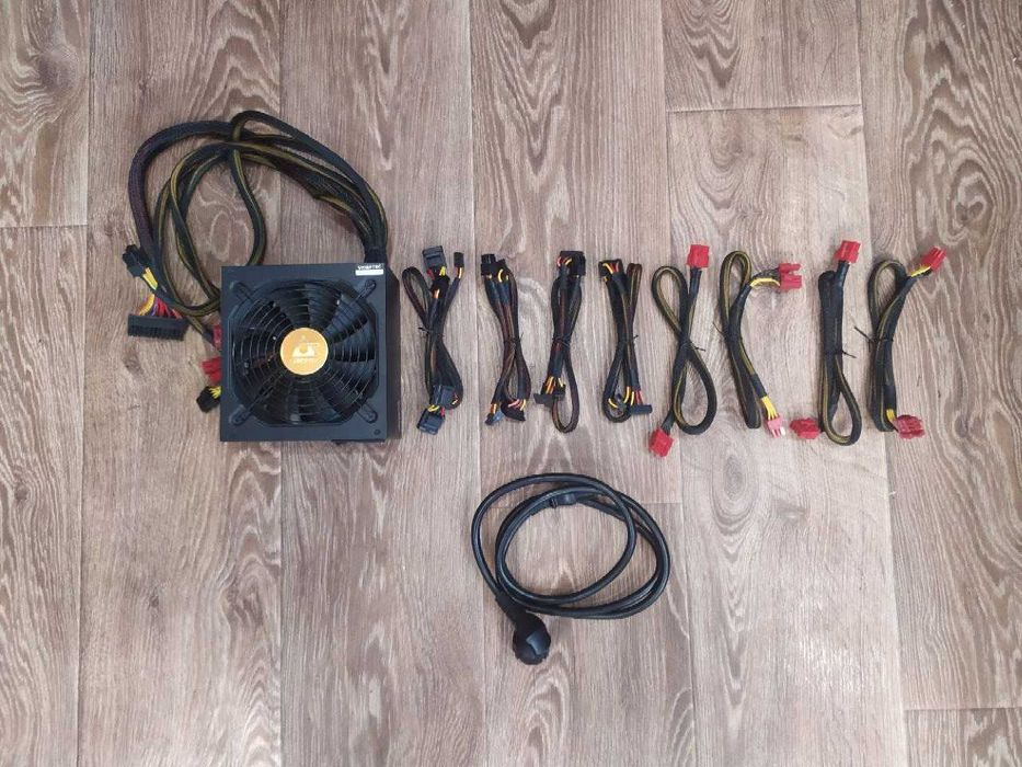 Блок питания Chieftec A-135 модульный (APS-1000CB) 1000W