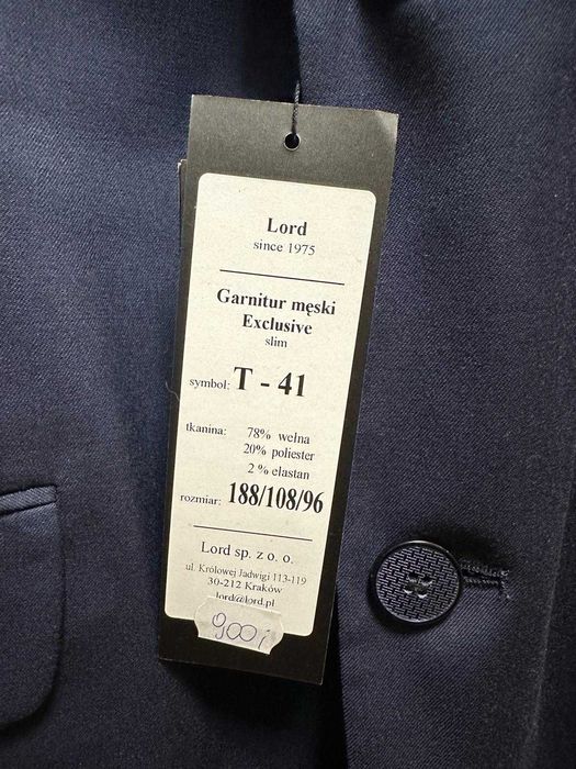 Granatowy garnitur męski Lord T-41 z podwójną szlicą