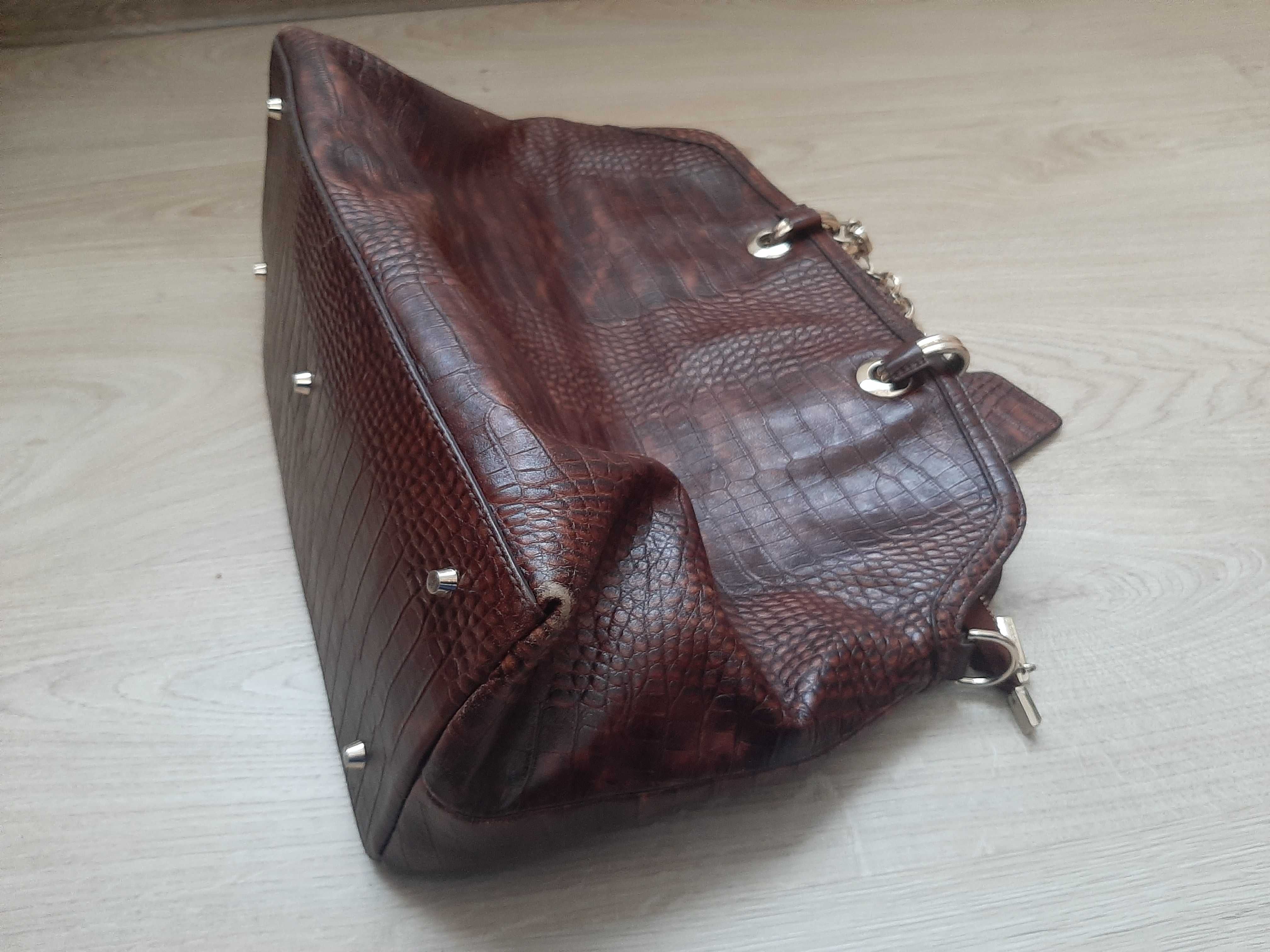 Sprzedam Torebkę Kazar Brązowa Skóra Elegancka Funkcjonalna  wym45/33