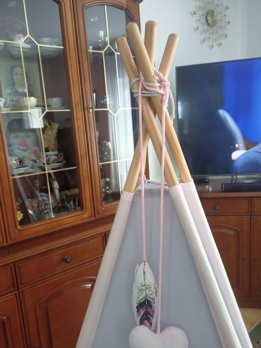 Namiot tipi dla dziecka