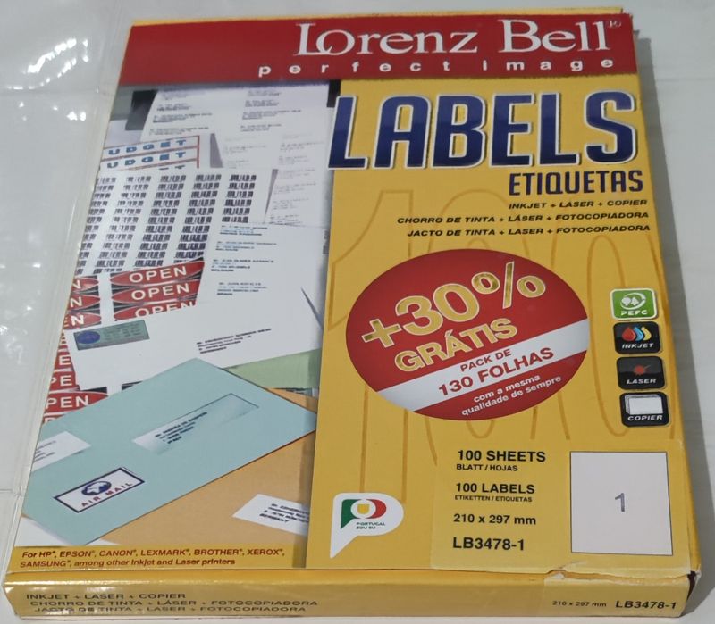 Embalagem com 100 folhas autocolantes A4