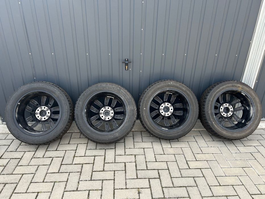 Koła zimowe MINI R60, R61 - Bridgestone 205/55 R17, 17x7J (9_803_726)