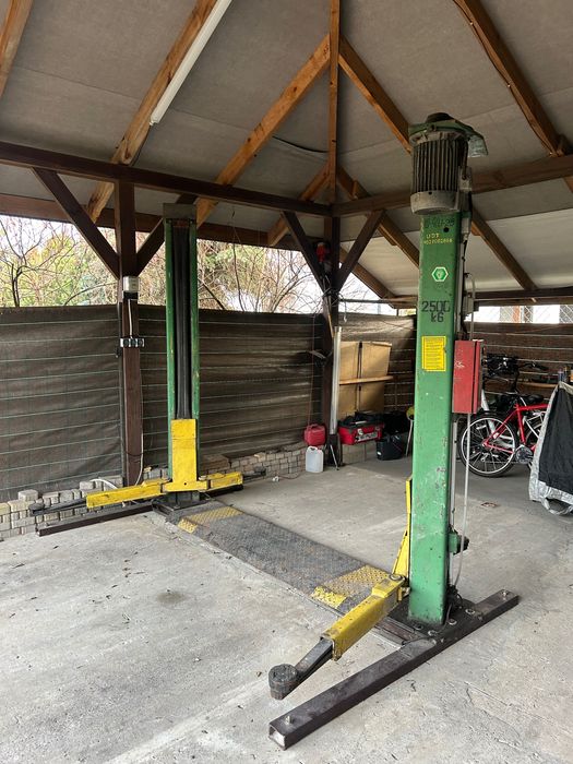 Podnośnik 2 kolumnowy SDO 2500 kg