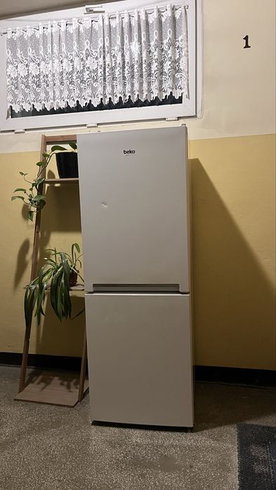 Lodowka beko 150 cm