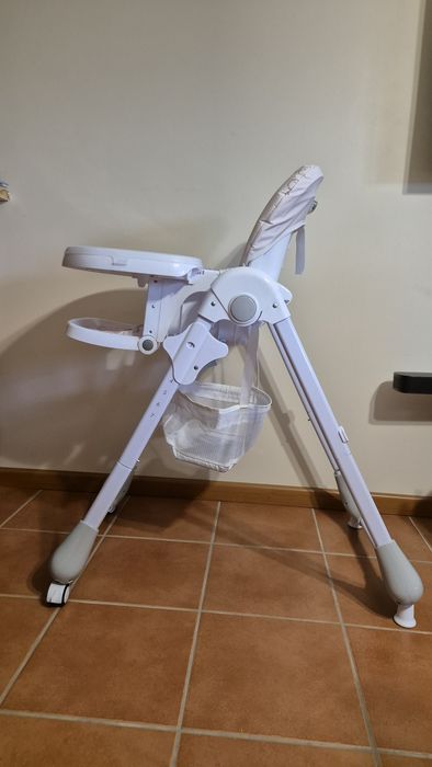 krzesełko do karmienia