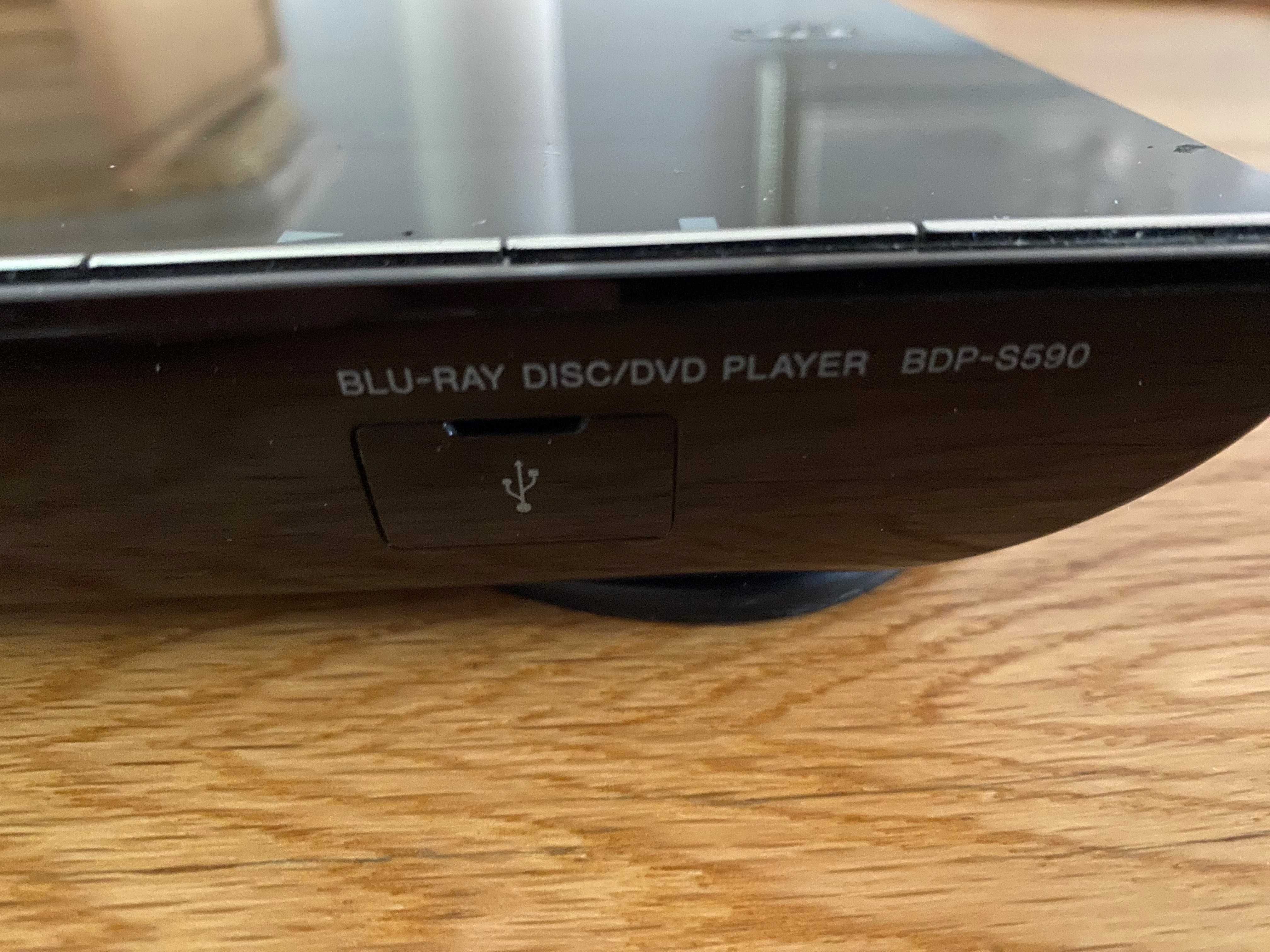 Odtwarzacz Blue-ray SONY BDP-S590 3D WiFi 2xUSB LAN + Blueray Discs