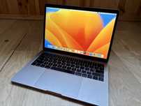 MacBook Pro 13 (2017) 16/256GB, Intel i5, АКБ90%
