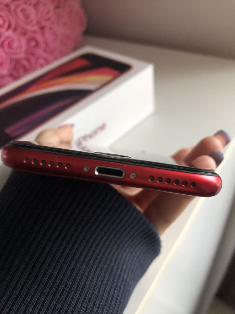 Iphone SE (czerwony) 128 GB