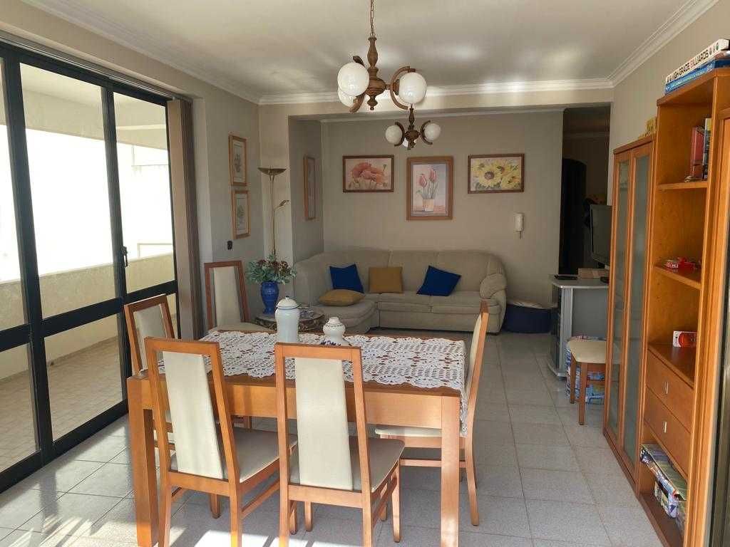 Apartamento T3, em Vila Praia de Âncora