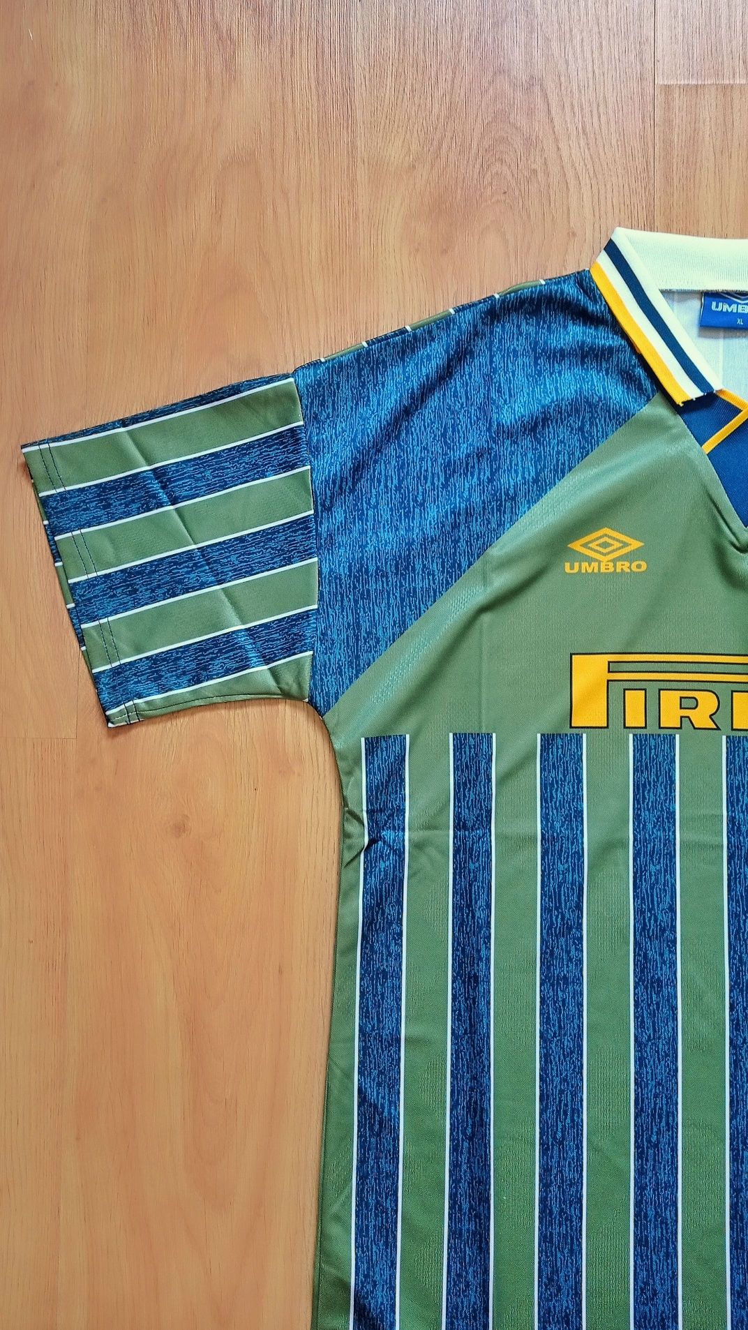 Camisa Retro Inter Milão 95/96