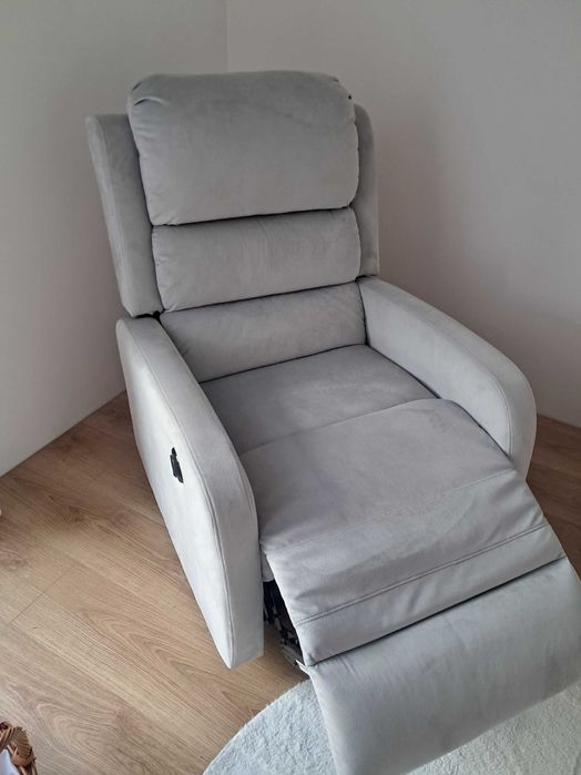 Fotel szary, rozkladany