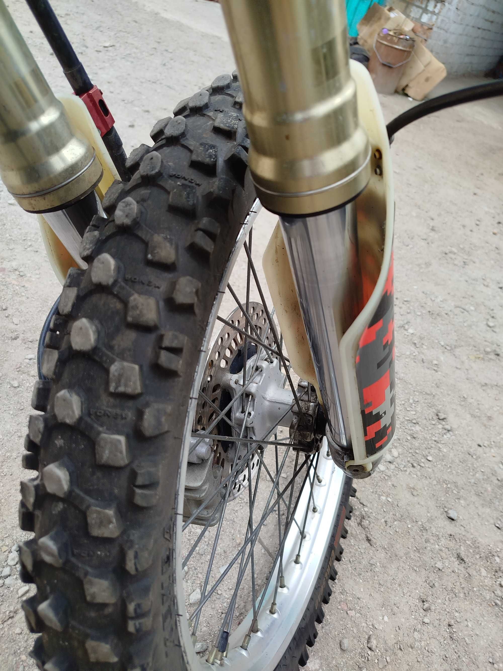 Продам Honda CRM 250 AR 2т на обліку (ендуро)